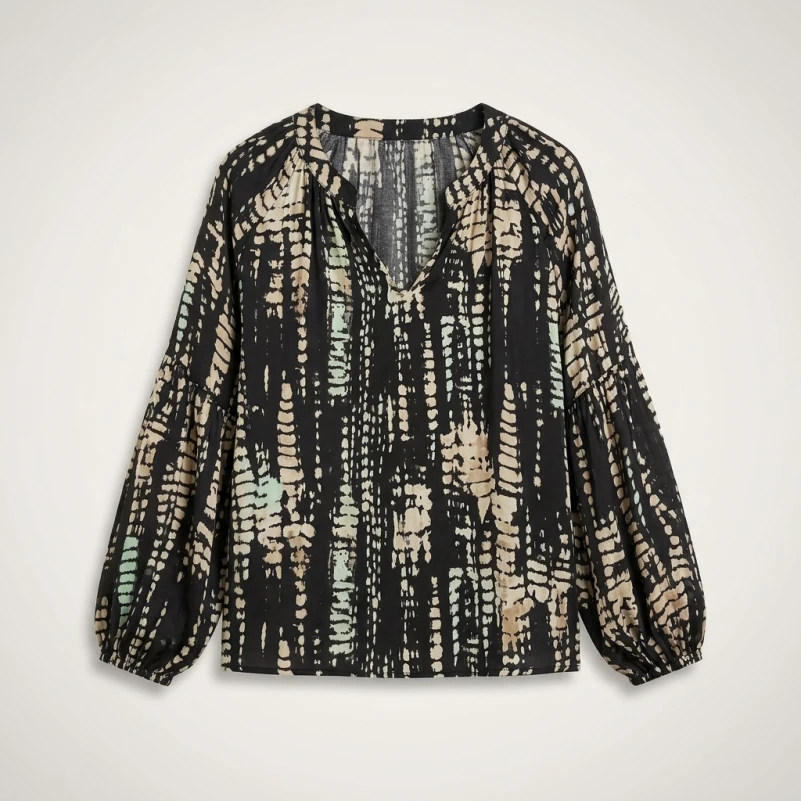 Plus Size Women's Shirt, Stripesd Printed V-Neck Long-Sleeved Top, Casual Resort Style Shirt, Soft Fabric, Loose Cutting