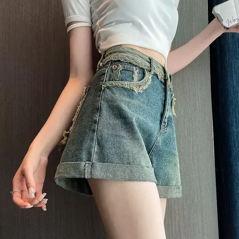 2024 Summer New Style Spicy Girl Fashion Denim Shorts Women's Casual Bell Bottoms Curved Edge Fringe Back Pocket Sexy Hot Pants