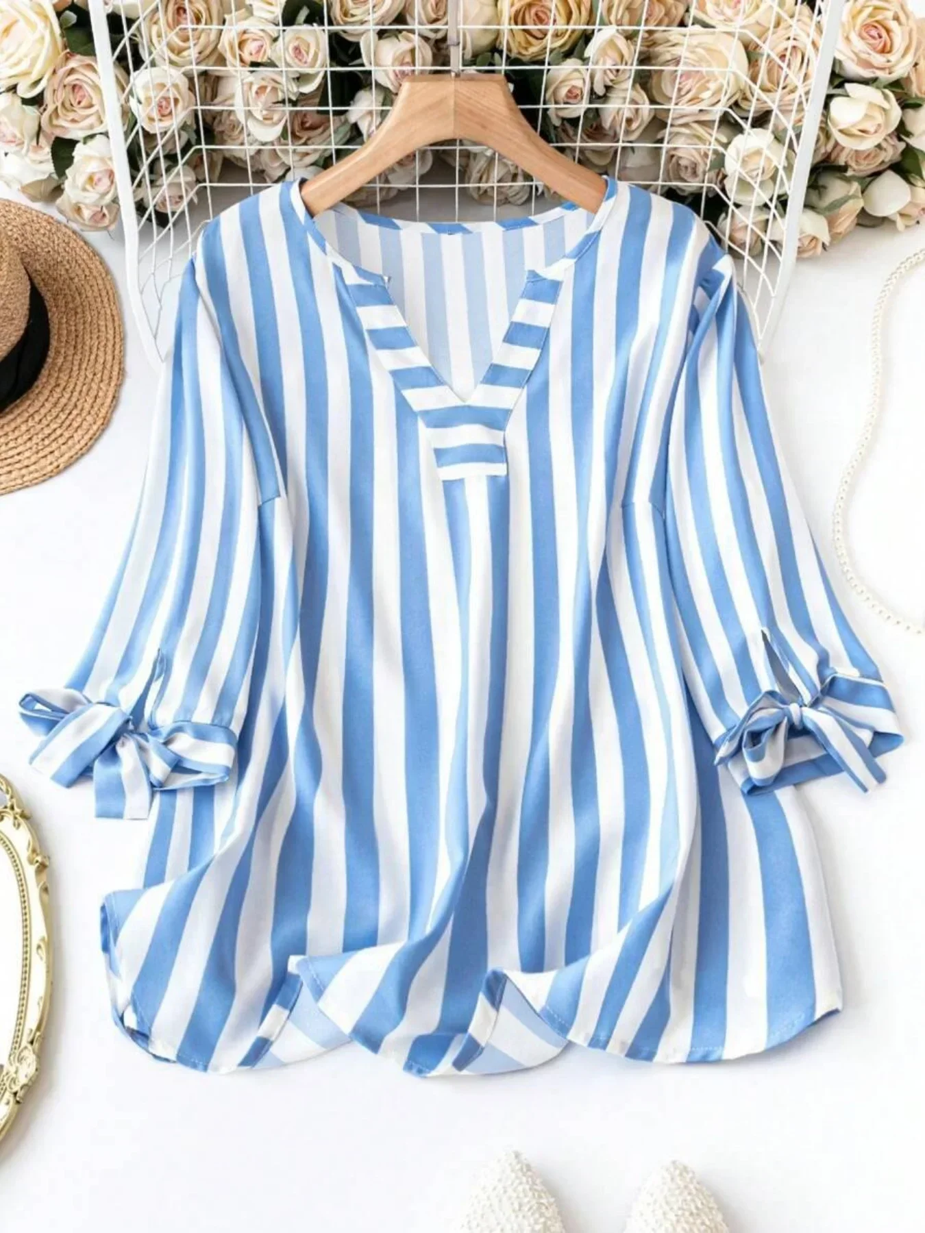 Plus Size Woman Fashion Spring Plaid T-shirt V-neck Jumper Light Breathable Tops European and American Style Beach Travel Clothe - Image 6